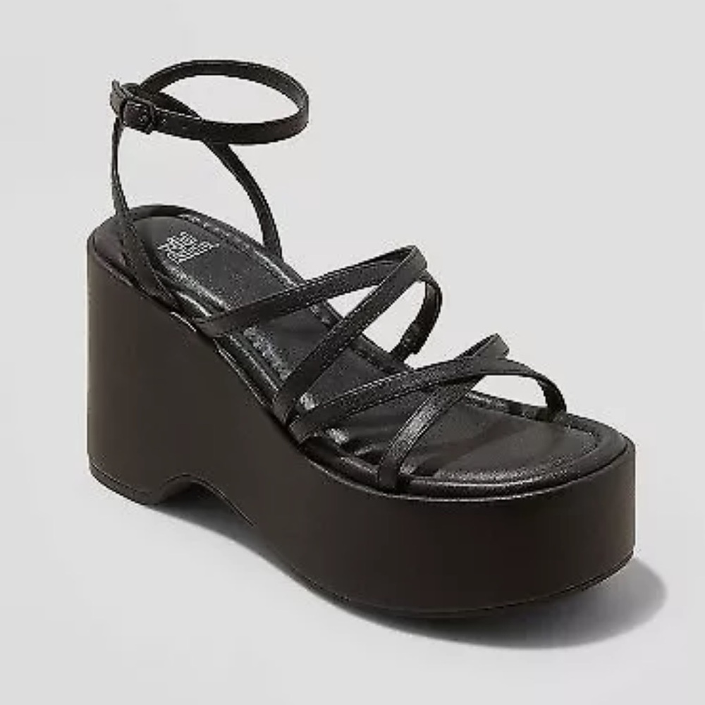 NWOT Wild Fable Platform Shoes